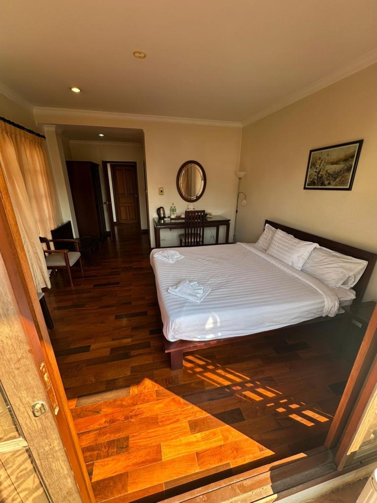 Lanxang Korea Hotel 万象 外观 照片