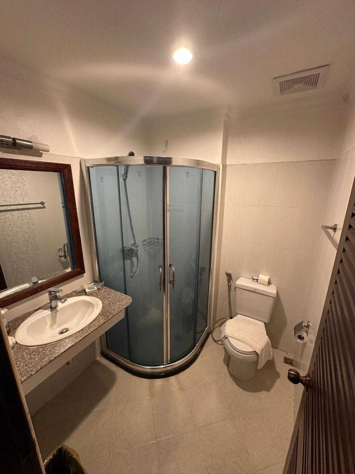 Lanxang Korea Hotel 万象 外观 照片